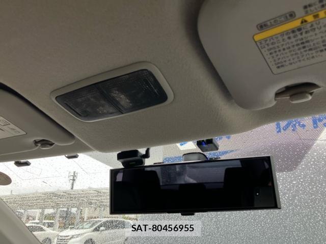Toyota COROLLA FIELDER 2014-02 6903484-21