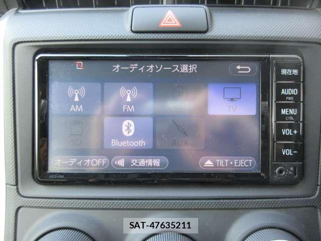 Toyota COROLLA FIELDER 2018-04 7057970-6