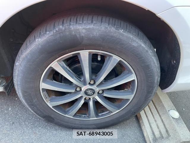 Toyota COROLLA FIELDER 2009-02 7250216-5