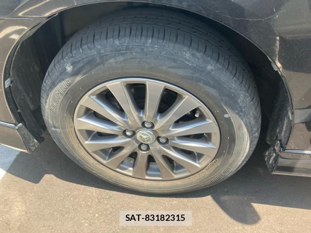 Toyota COROLLA FIELDER 2011-06 7271716-9