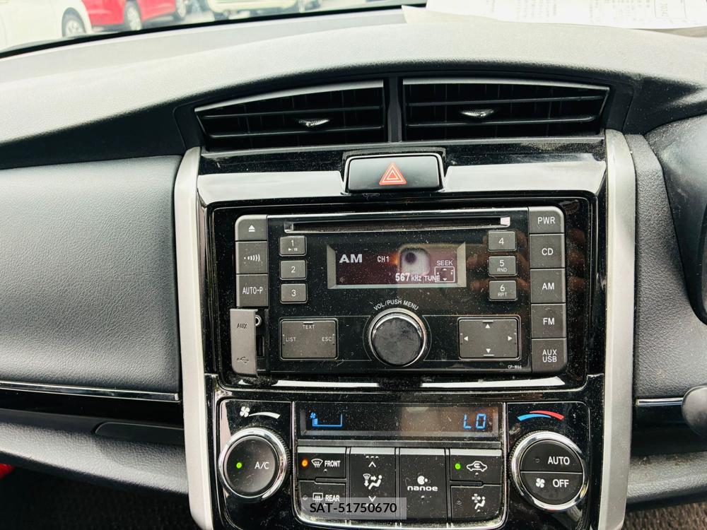 Toyota COROLLA FIELDER 2019-05 7632870-18