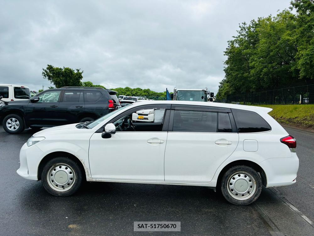Toyota COROLLA FIELDER 2019-05 7632870-1