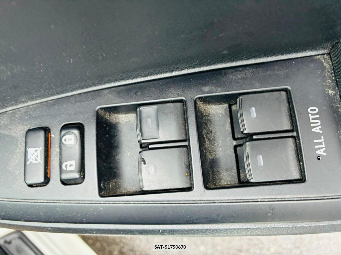 Toyota COROLLA FIELDER 2019-05 7632870-21