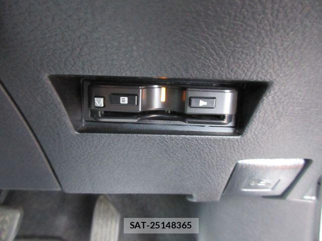Toyota COROLLA FIELDER 2017-06 8034938-4