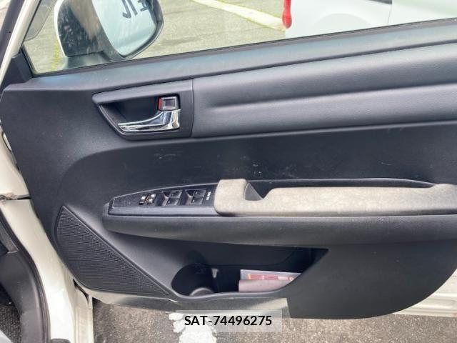 Toyota COROLLA FIELDER 2017-10 8073312-6