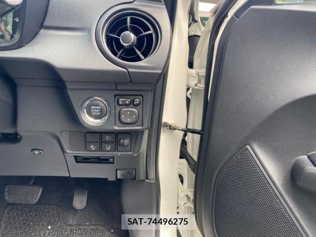 Toyota COROLLA FIELDER 2017-10 8073312-7
