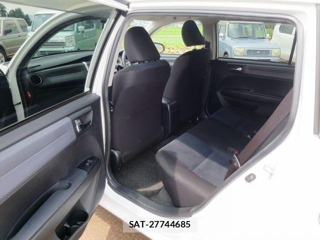 Toyota COROLLA FIELDER 2013-08 8098567-7