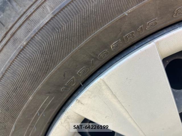 Toyota COROLLA FIELDER 2013-08 8129462-8