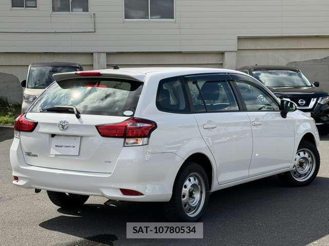 Toyota COROLLA FIELDER 2019-04 8229341-1