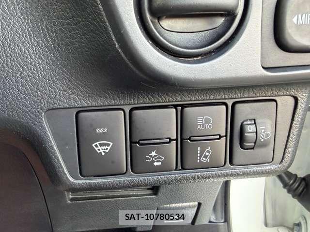 Toyota COROLLA FIELDER 2019-04 8229341-8