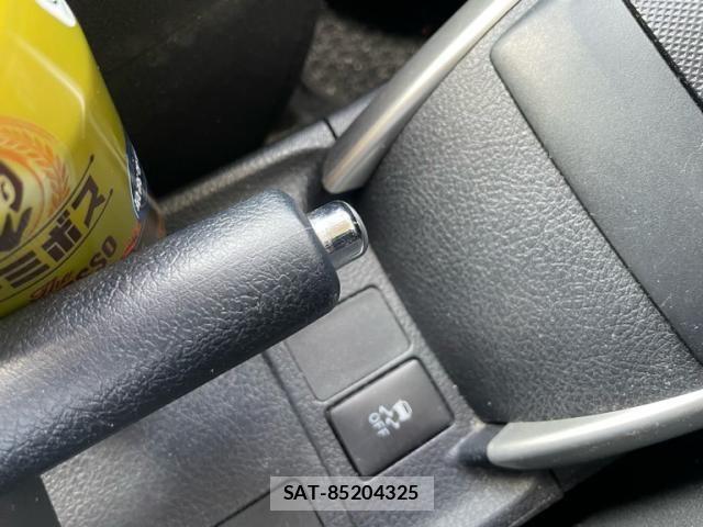 Toyota COROLLA FIELDER 2013-03 8685334-18