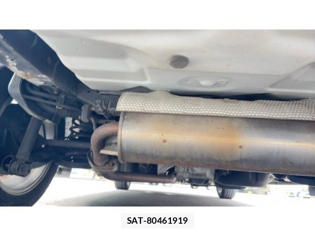 Toyota COROLLA FIELDER 2014-03 8828318-12