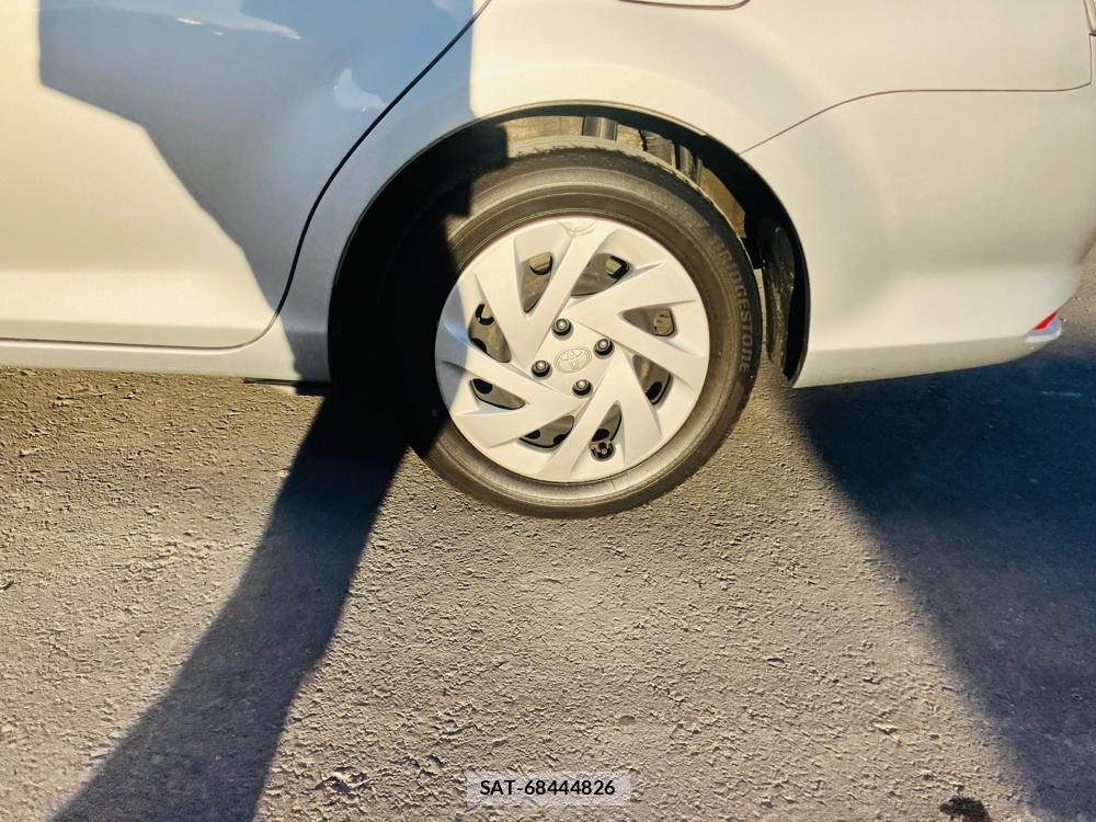 Toyota COROLLA FIELDER 2018-01 716330-35