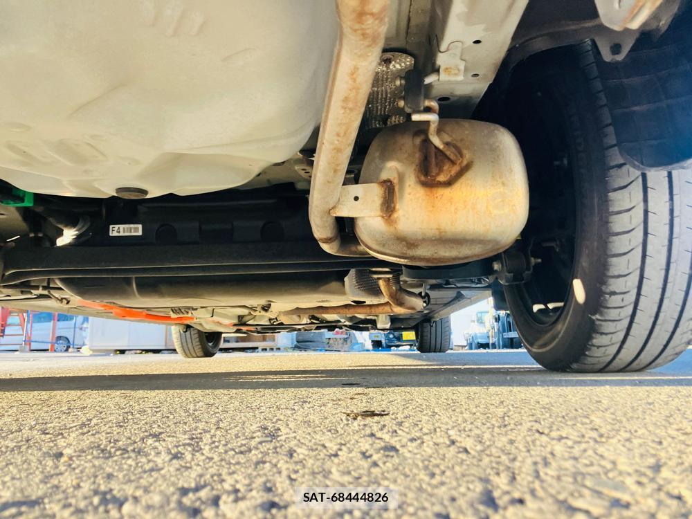 Toyota COROLLA FIELDER 2018-01 716330-38