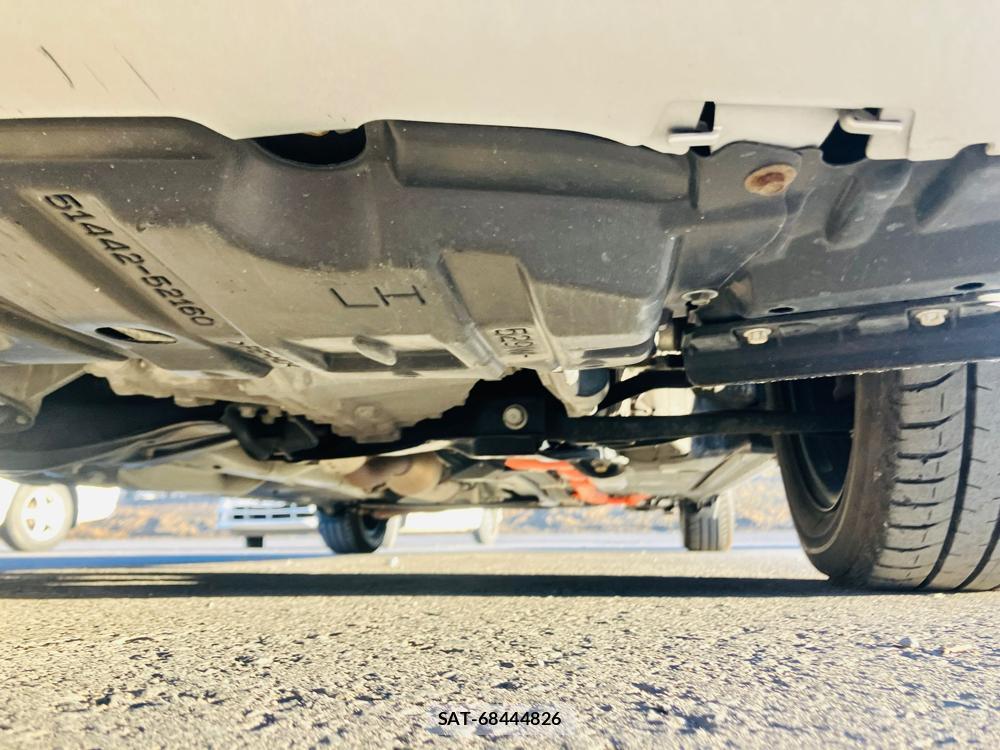 Toyota COROLLA FIELDER 2018-01 716330-40
