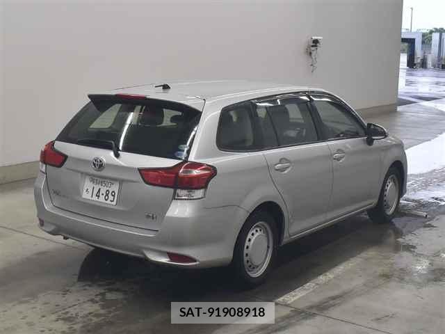 Toyota COROLLA FIELDER 2018-02 1055446-4