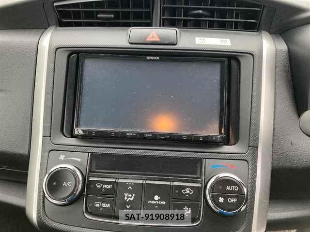 Toyota COROLLA FIELDER 2018-02 1055446-5