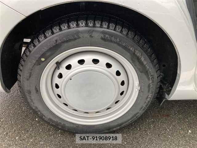 Toyota COROLLA FIELDER 2018-02 1055446-9