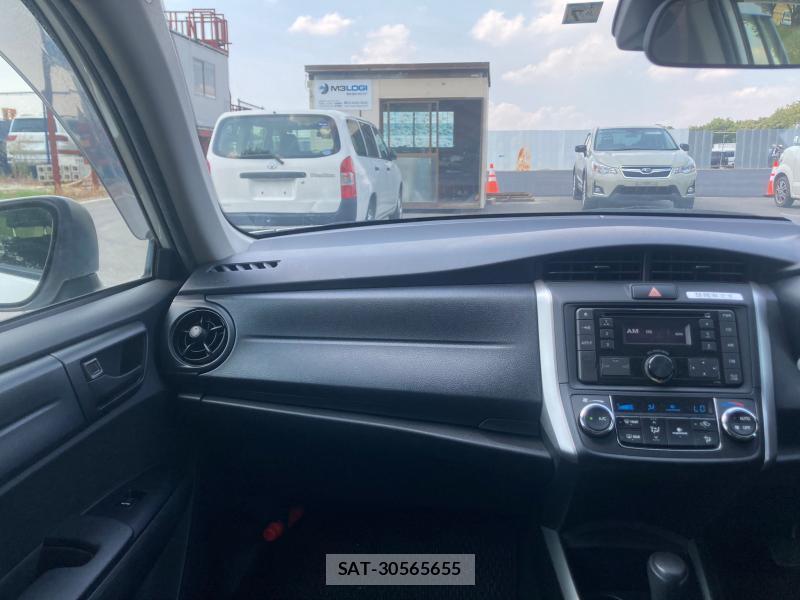 Toyota COROLLA FIELDER 2018 1185669-12