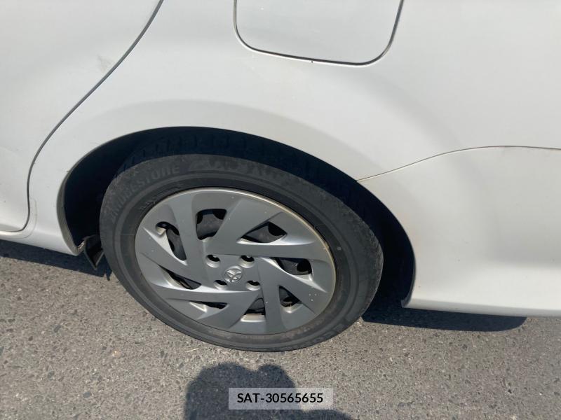 Toyota COROLLA FIELDER 2018 1185669-24