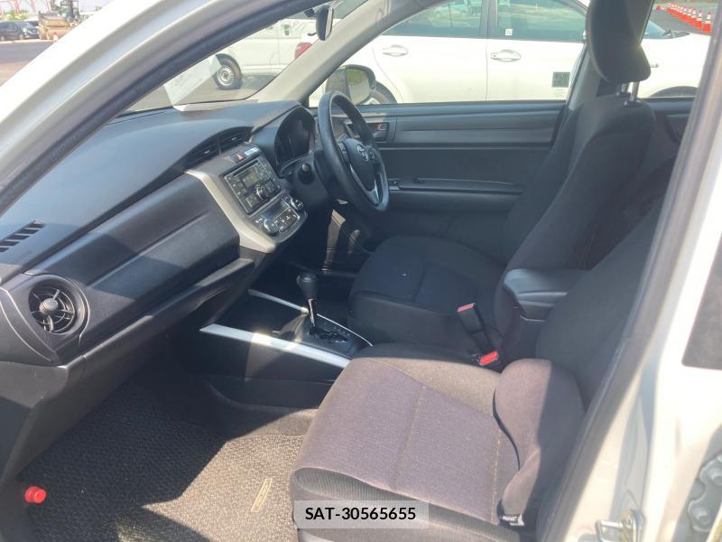 Toyota COROLLA FIELDER 2018 1185669-9