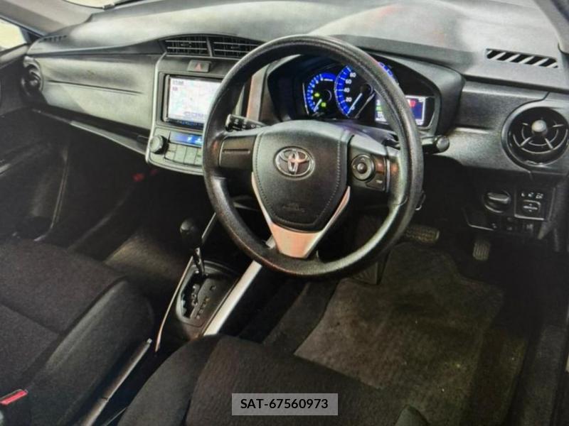 Toyota COROLLA FIELDER 2018 1359491-4