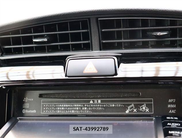 Toyota COROLLA FIELDER 2014-08 1608572-12