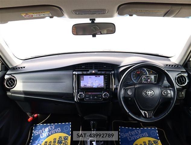 Toyota COROLLA FIELDER 2014-08 1608572-1