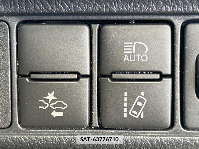 Toyota COROLLA FIELDER 2015-11 2029004-3