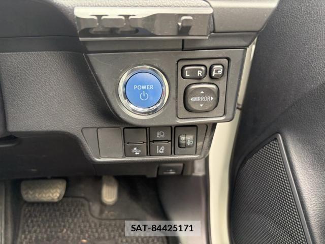 Toyota COROLLA FIELDER 2022-06 5863039-13