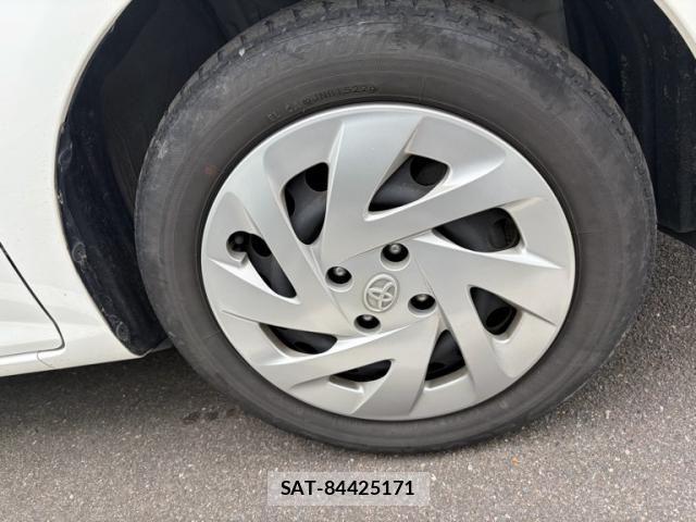 Toyota COROLLA FIELDER 2022-06 5863039-7