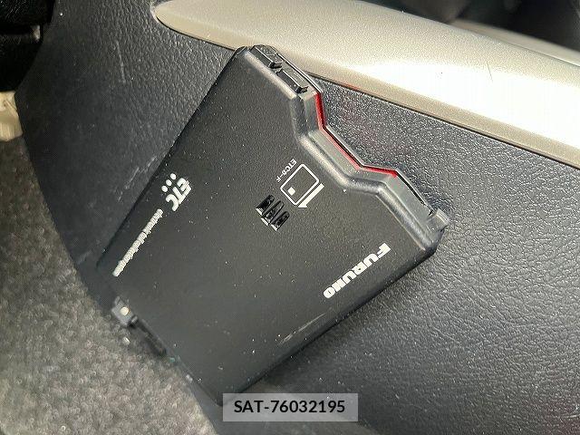 Toyota COROLLA FIELDER 2021-12 6611128-15