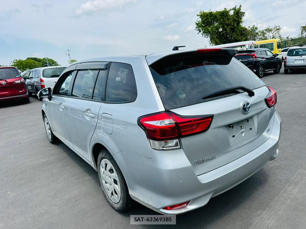 Toyota COROLLA FIELDER 2020 6233779-2