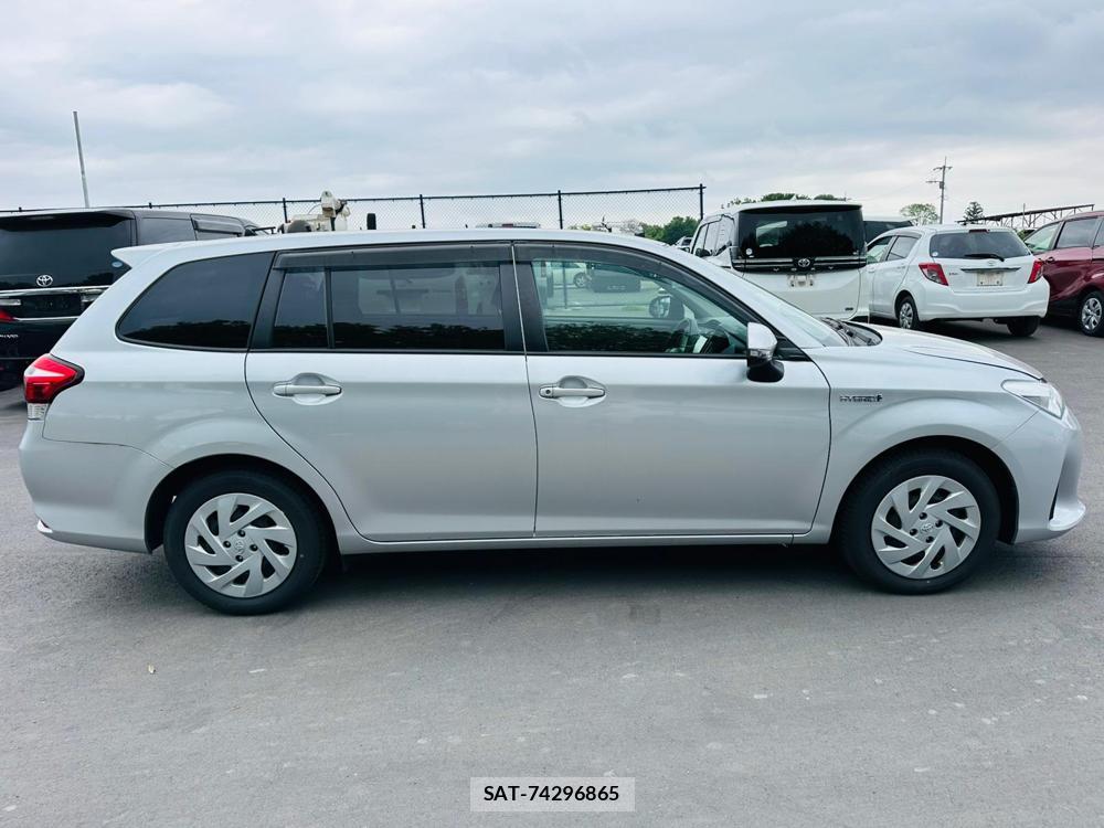 Toyota COROLLA FIELDER 2020 6233778-5