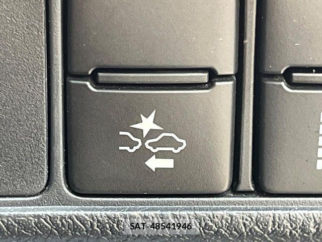 Toyota COROLLA FIELDER 2015-11 6675432-4