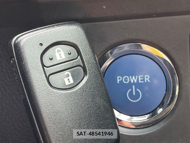 Toyota COROLLA FIELDER 2015-11 6675432-5