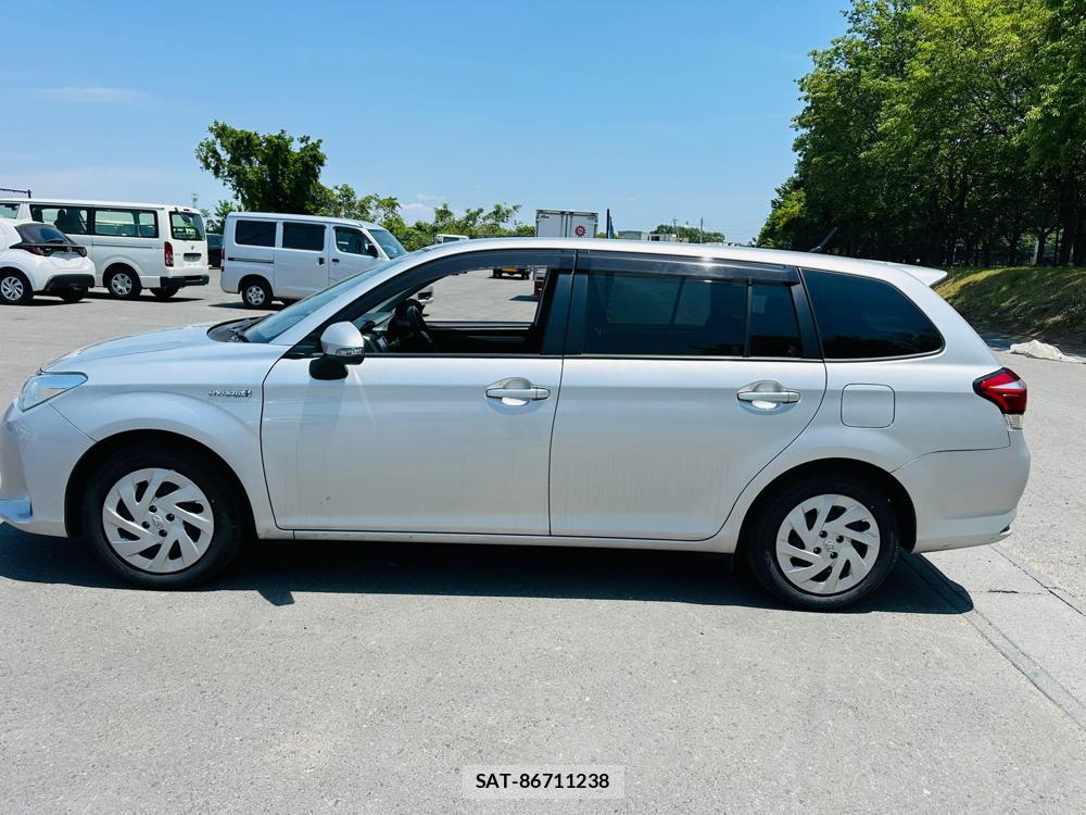 Toyota COROLLA FIELDER 2019 6646571-1