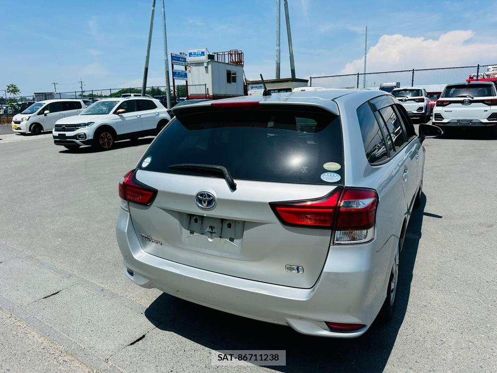 Toyota COROLLA FIELDER 2019 6646571-4