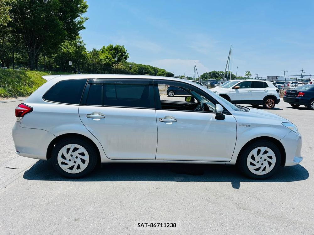Toyota COROLLA FIELDER 2019 6646571-5