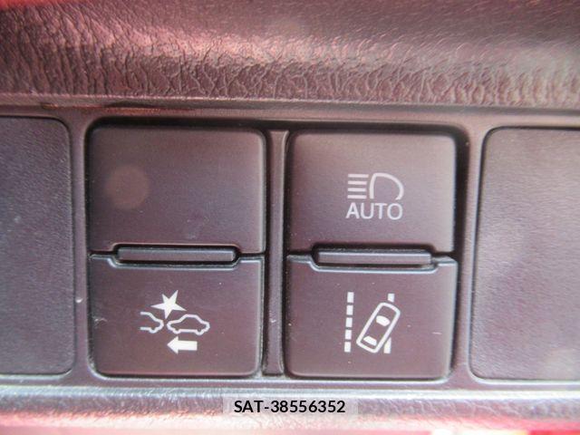 Toyota COROLLA FIELDER 2015-06 6903495-20
