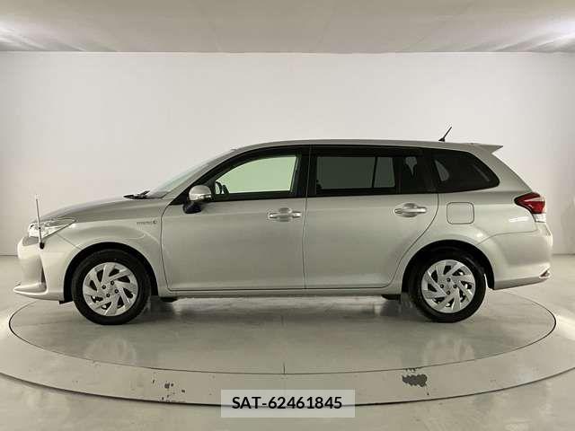 Toyota COROLLA FIELDER 2020-08 6903485-1