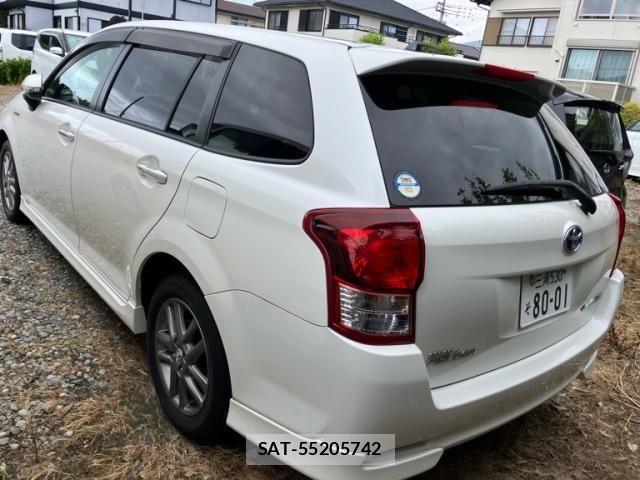 Toyota COROLLA FIELDER 2014-03 7057987-9