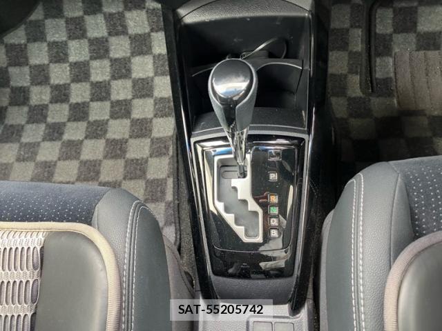 Toyota COROLLA FIELDER 2014-03 7057987-19