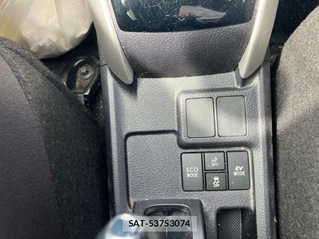 Toyota COROLLA FIELDER 2017-05 7057983-18