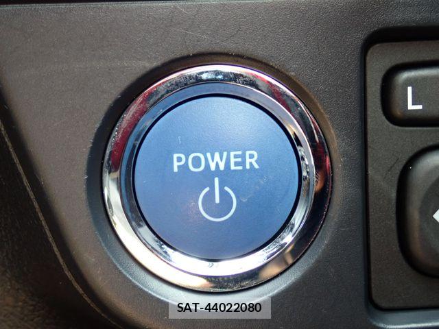 Toyota COROLLA FIELDER 2021-03 7057975-10