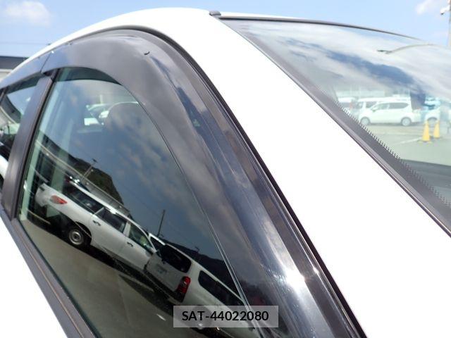 Toyota COROLLA FIELDER 2021-03 7057975-25