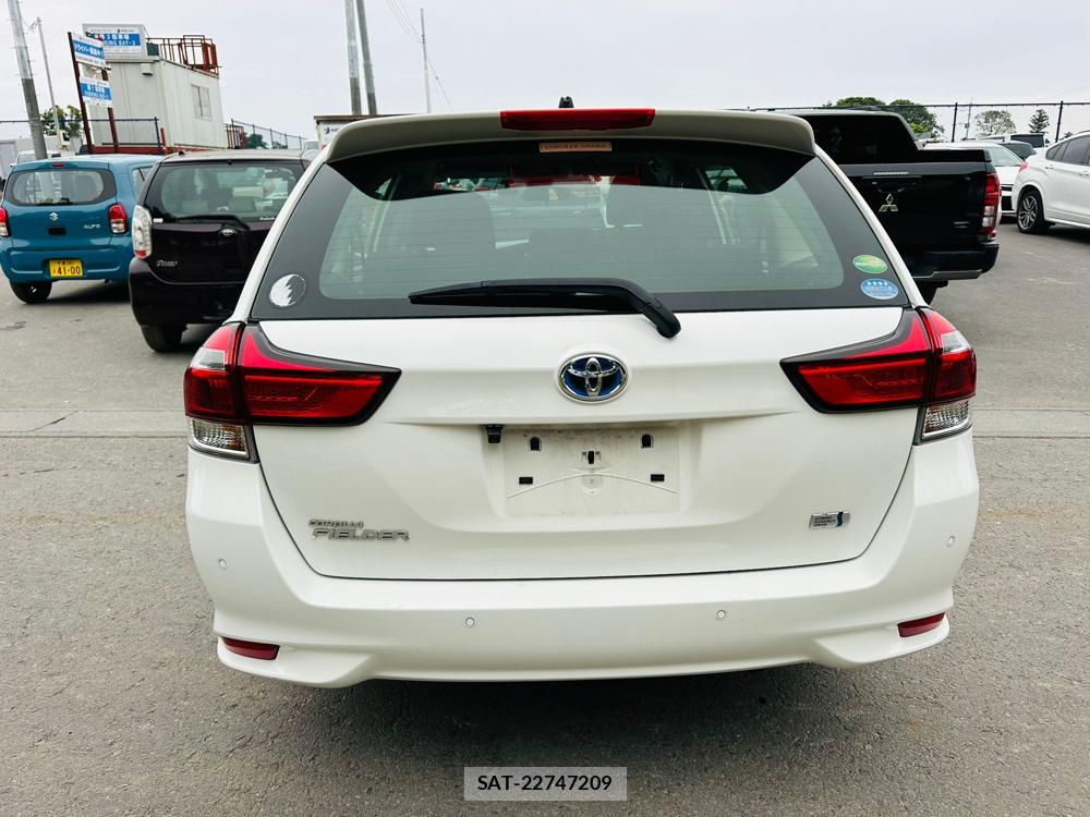 Toyota COROLLA FIELDER 2019-04 6913433-3