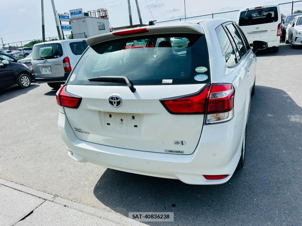 Toyota COROLLA FIELDER 2019 6935486-4