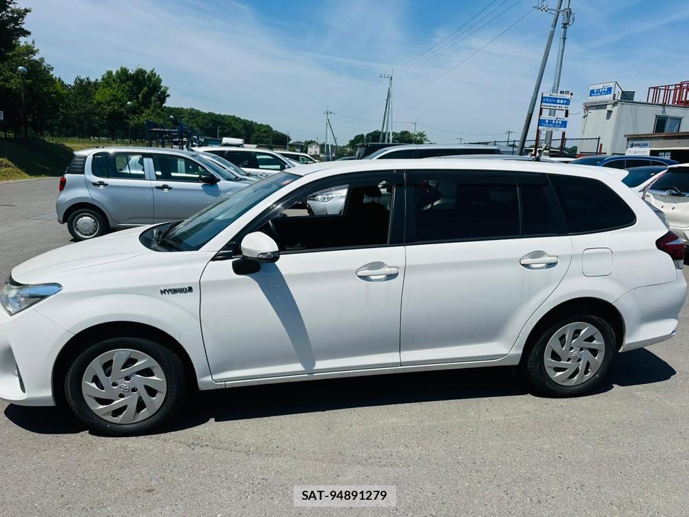 Toyota COROLLA FIELDER 2019 7171822-1