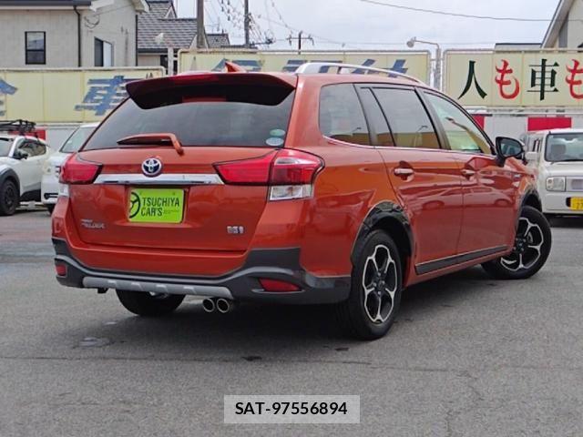 Toyota COROLLA FIELDER 2015-04 7216361-1